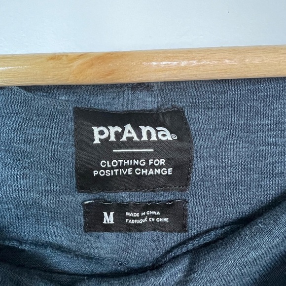 NWT prAna Dark Sky Heather Cozy Up Aires Top size Medium - Picture 10 of 10